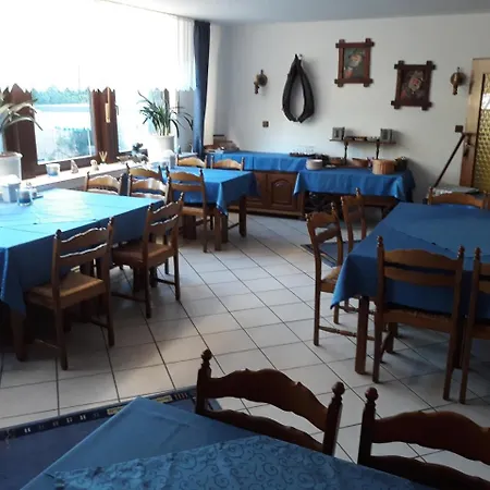 Lintorf Hotel *